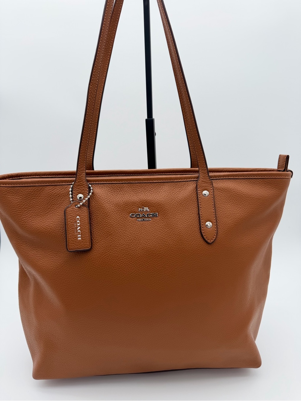 Coach City Zip Pebbled Leather Tote Bag in Saddle Silver Hardware